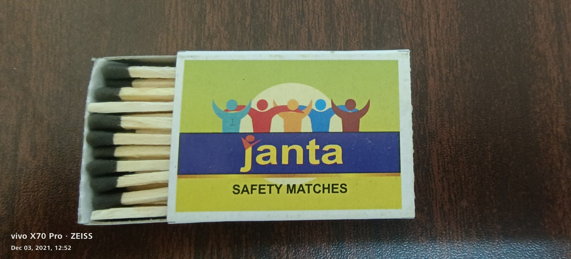 Janta Safety Matches - household safety matchbox brand by Shri Harikrishna Match Company Kovilpatti